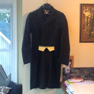 TuffRider Ladies Shadbelly Show Coat- Medium